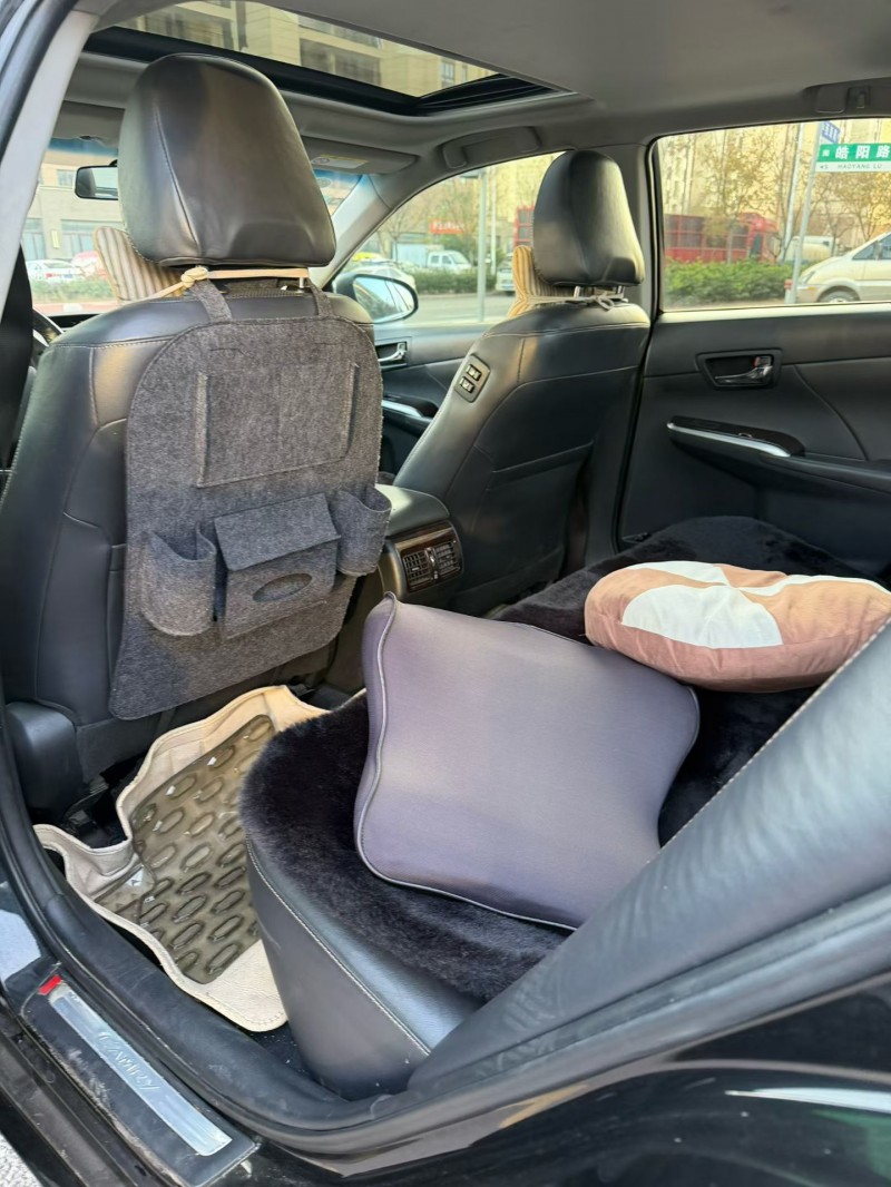 日照17年丰田凯美瑞6