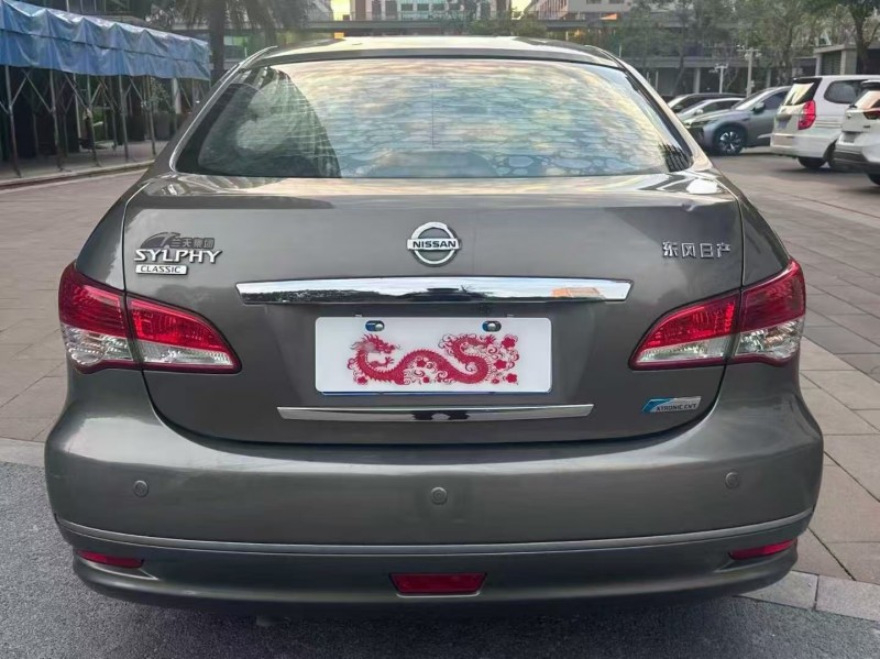 佛山19年日产轩逸9