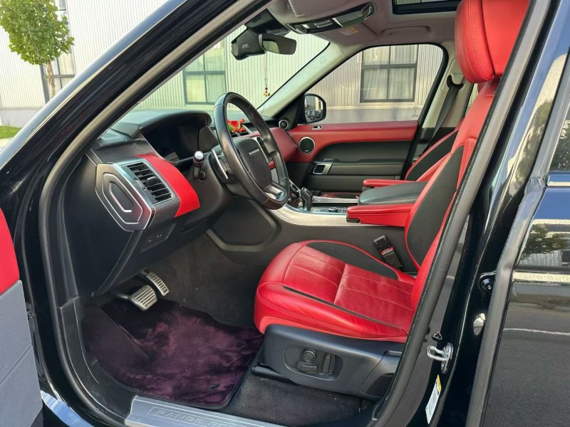 徐州19年路虎揽胜运动4