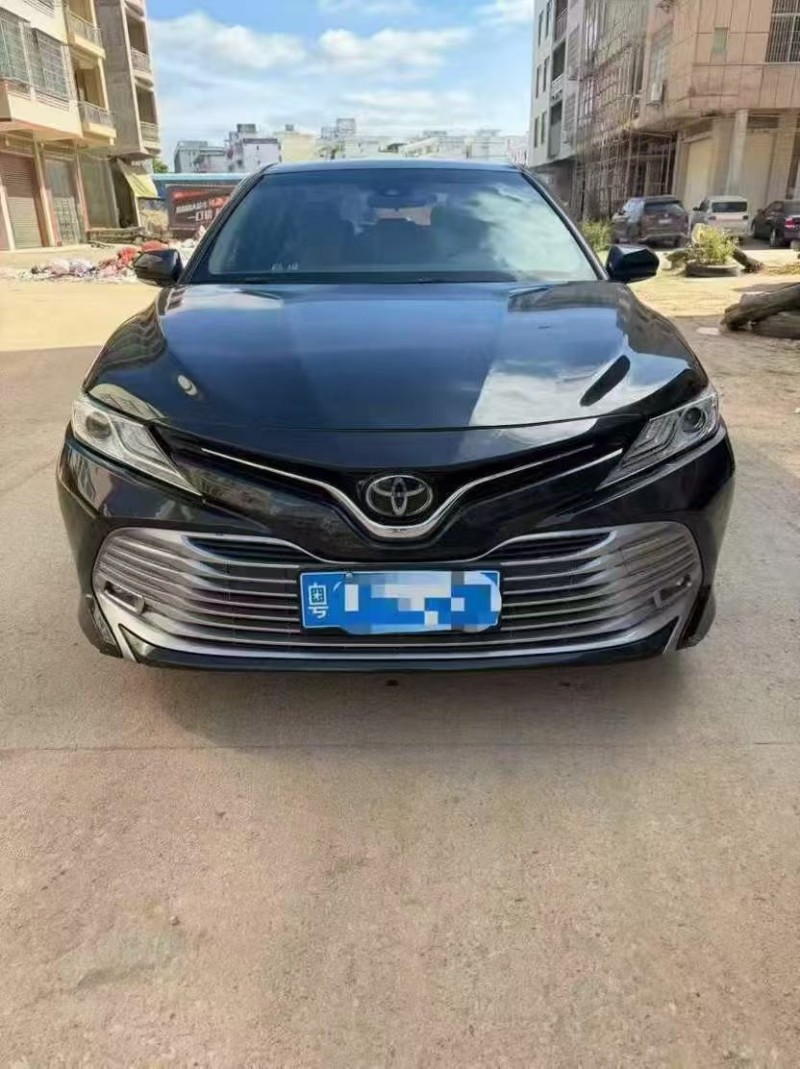 北海19年丰田凯美瑞1