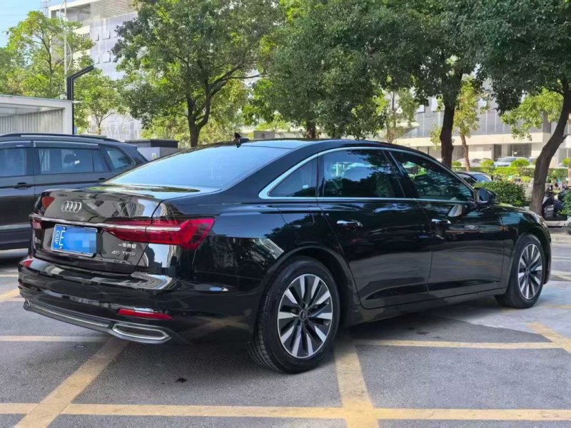 深圳22年奥迪A6L9