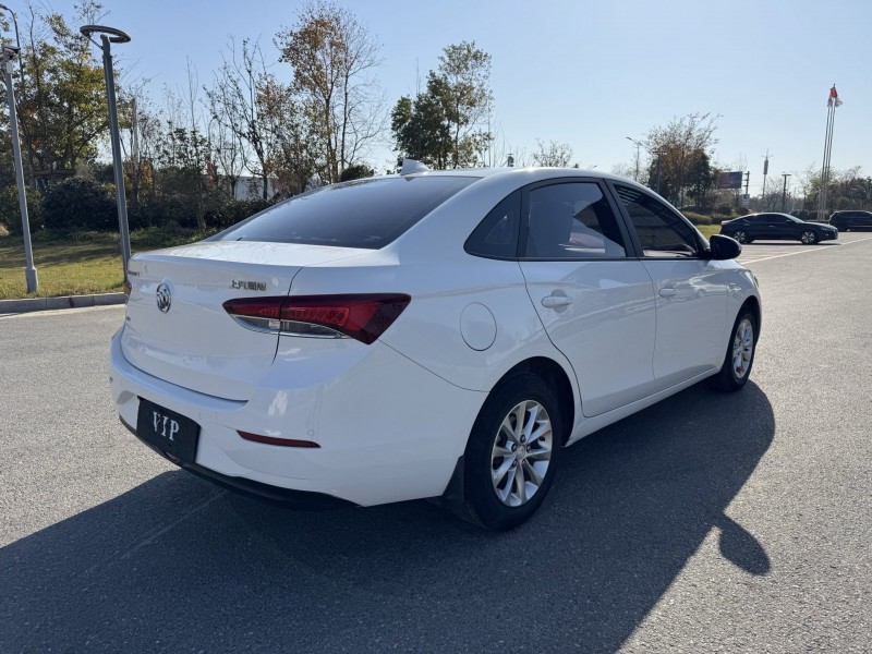 盐城20年别克英朗5