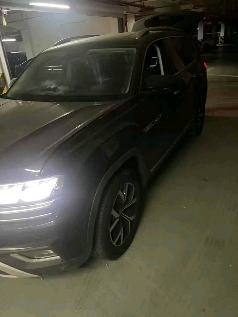 杭州21年大众途昂2