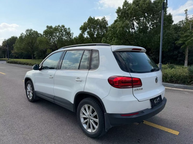 盐城17年大众途观4