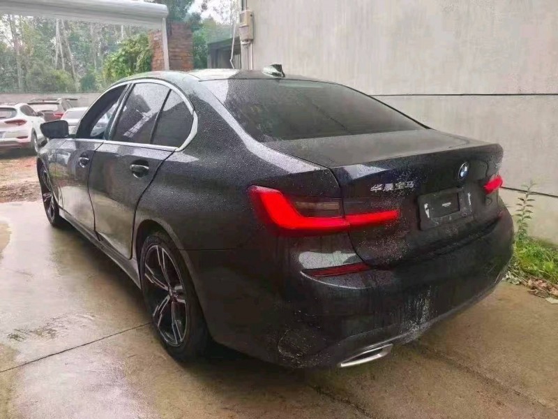 台州21年宝马3系6