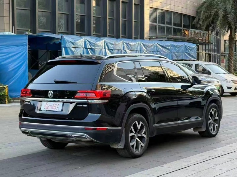 盐城18年大众途昂8