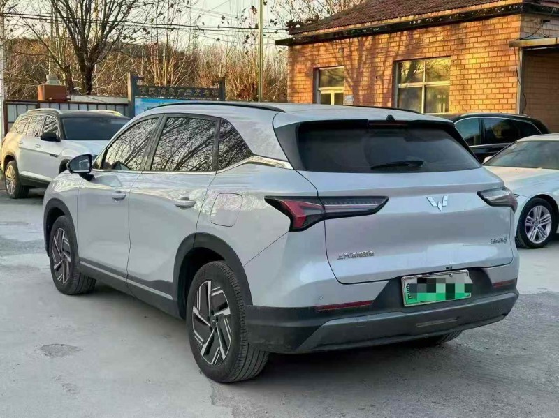 淄博25年五菱汽车星光8