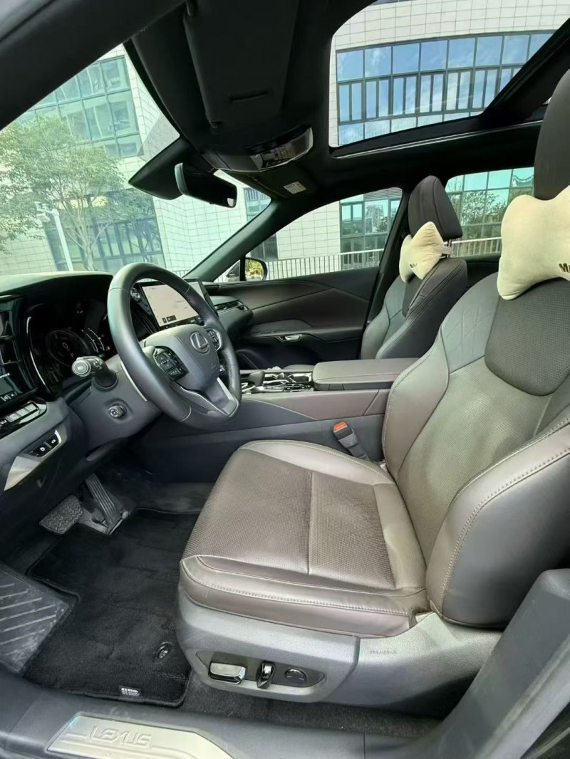 佛山23年雷克萨斯RX4