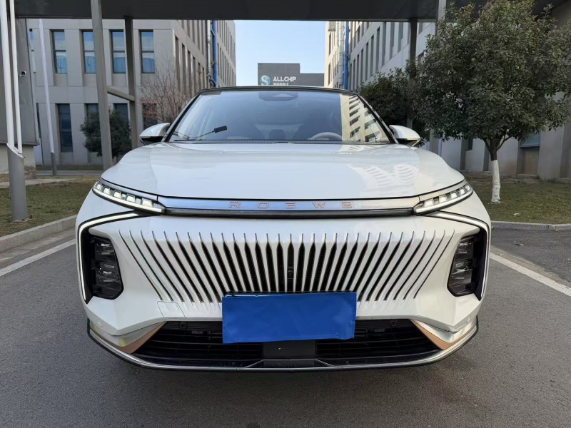 徐州23年荣威鲸1