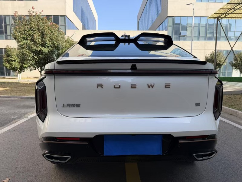 徐州23年荣威鲸9