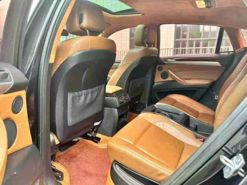 佛山17年宝马X68