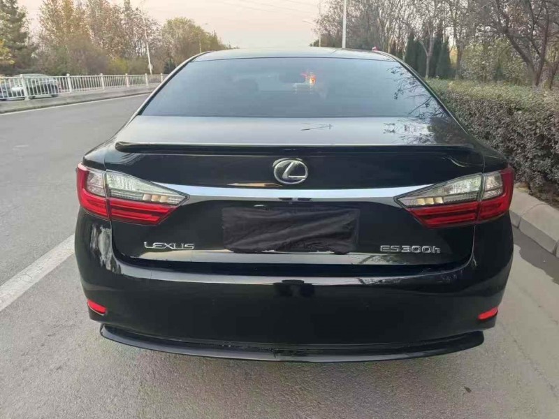 枣庄16年雷克萨斯ES9