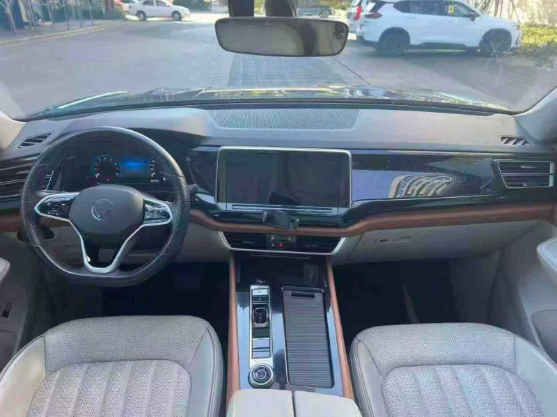 佛山22年大众途昂7