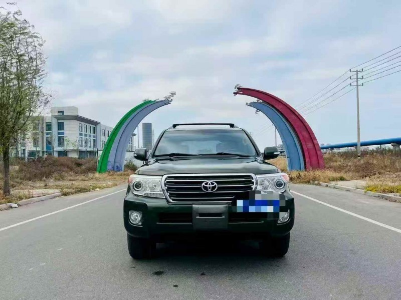 淄博16年丰田兰德酷路泽1