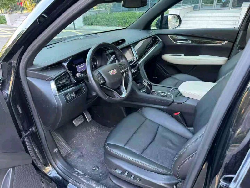 济宁21年凯迪拉克XT64