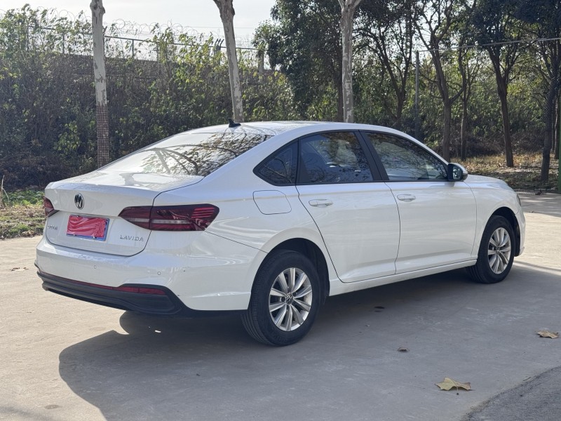 郑州23年大众朗逸4