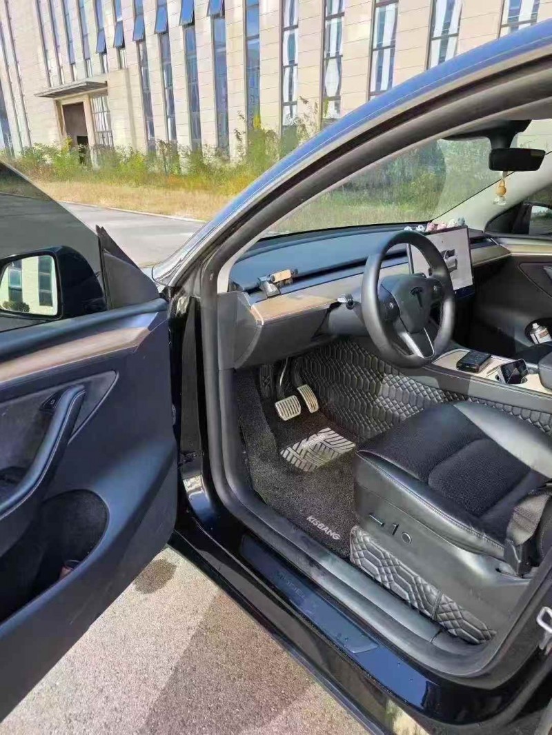 东营22年特斯拉MODEL Y6
