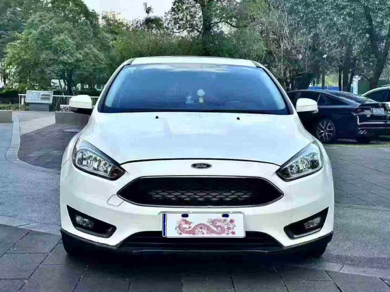 佛山16年福特福克斯1