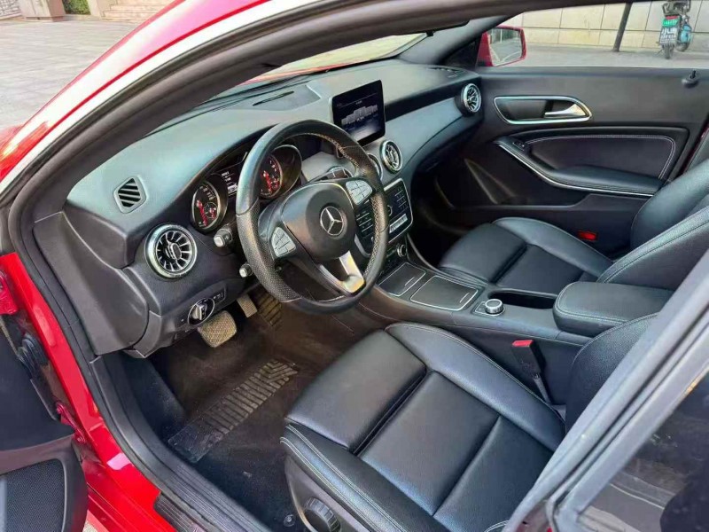 淄博18年奔驰CLA4