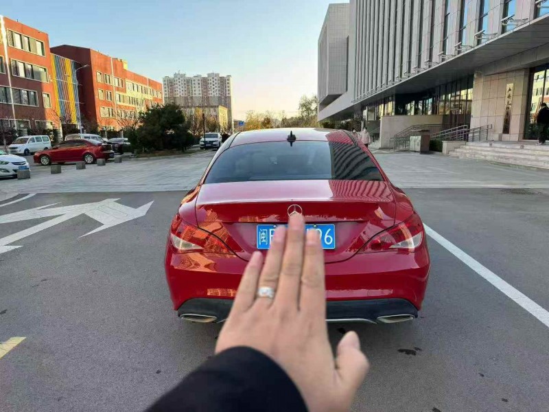 淄博18年奔驰CLA9