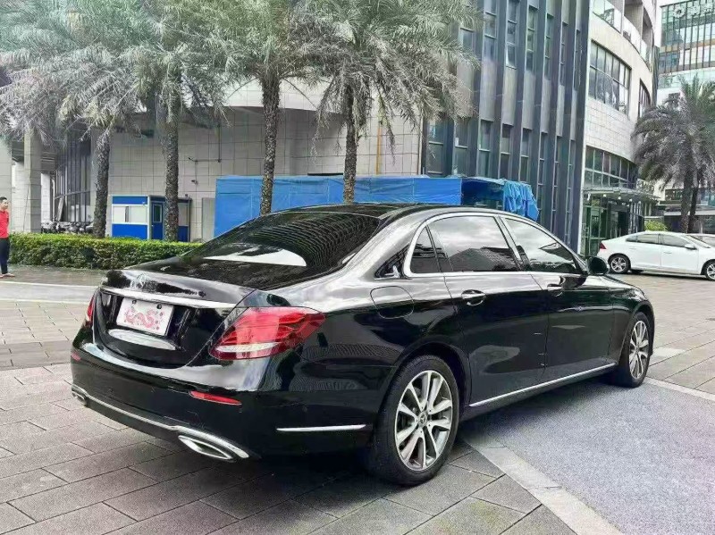 佛山19年奔驰E4