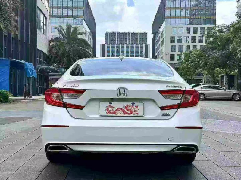 佛山20年本田雅阁9