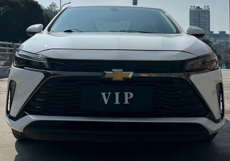 遵义23年雪佛兰科鲁泽1