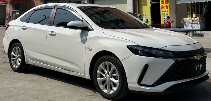 遵义23年雪佛兰科鲁泽2