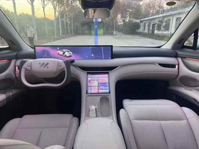 郑州25年智己LS64