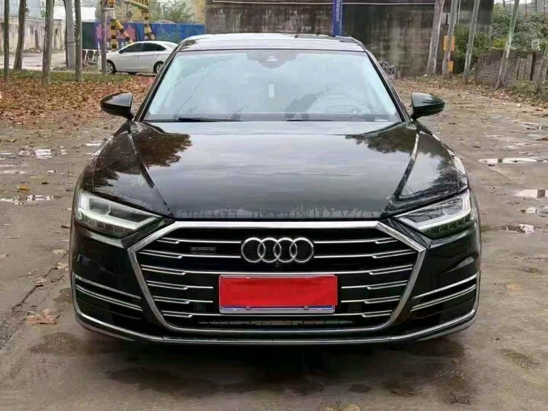 枣庄19年奥迪A8L1