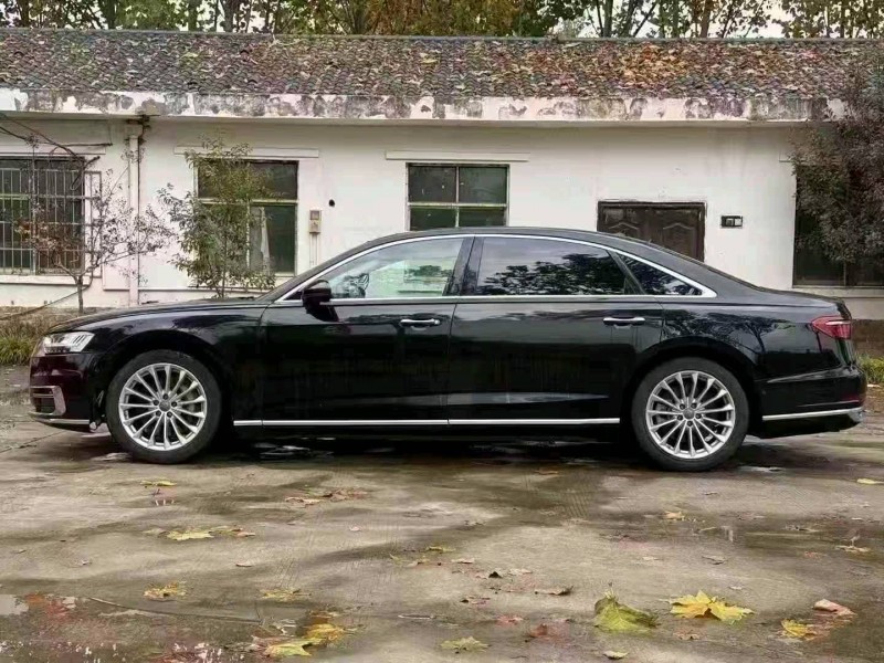 枣庄19年奥迪A8L5