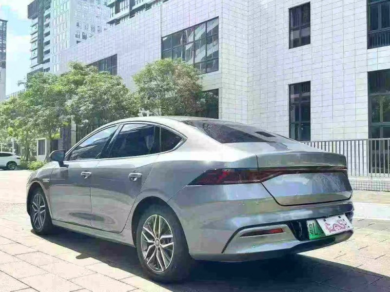 佛山22年比亚迪秦5