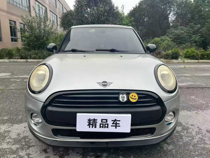 襄阳19年MINICooper1