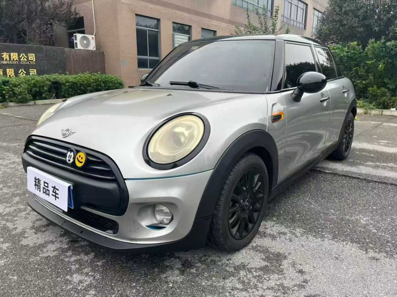 襄阳19年MINICooper2