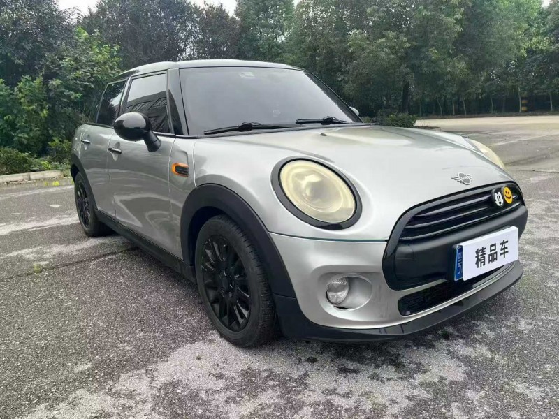 襄阳19年MINICooper3