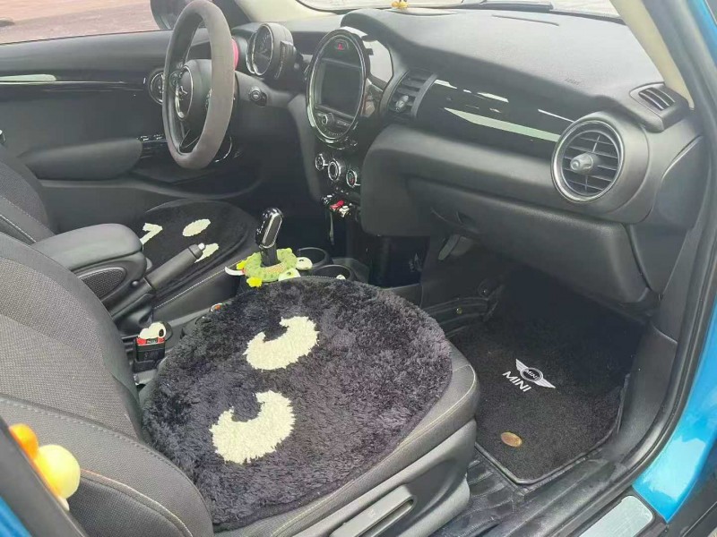 襄阳19年MINICooper6