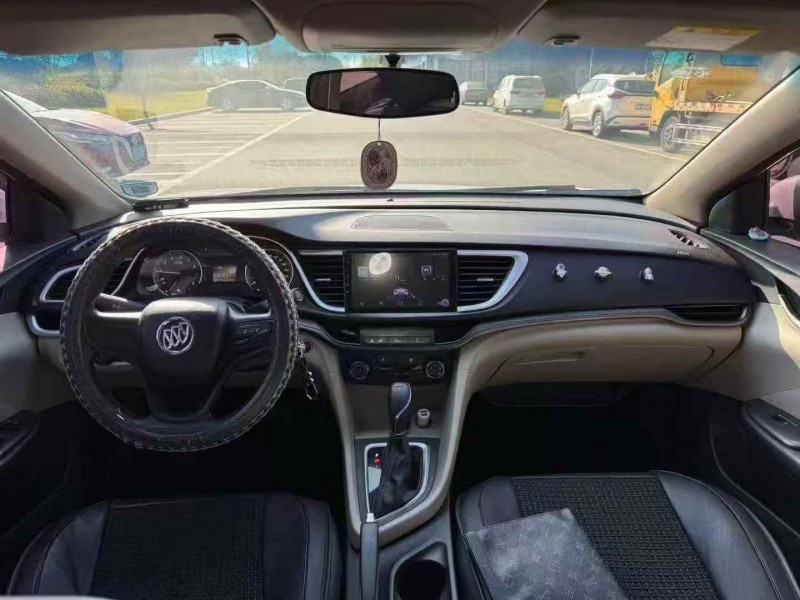 常州20年别克英朗5