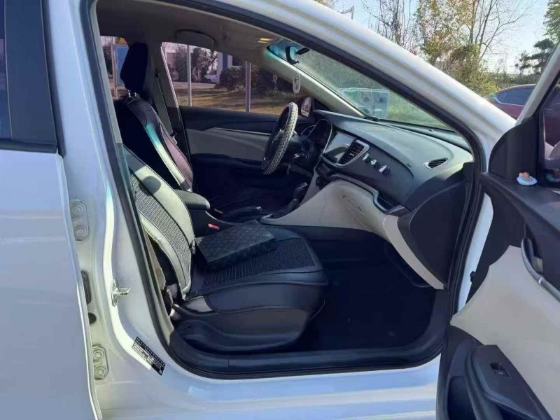 常州20年别克英朗6