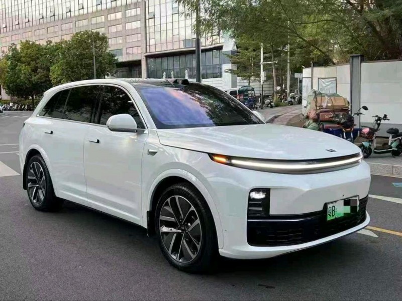 广州25年理想L72