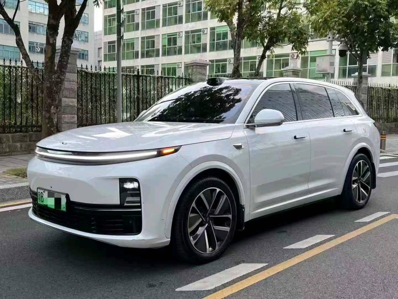 广州25年理想L77