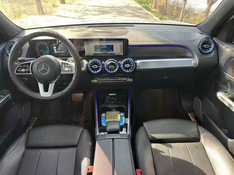 东营21年奔驰GLB8