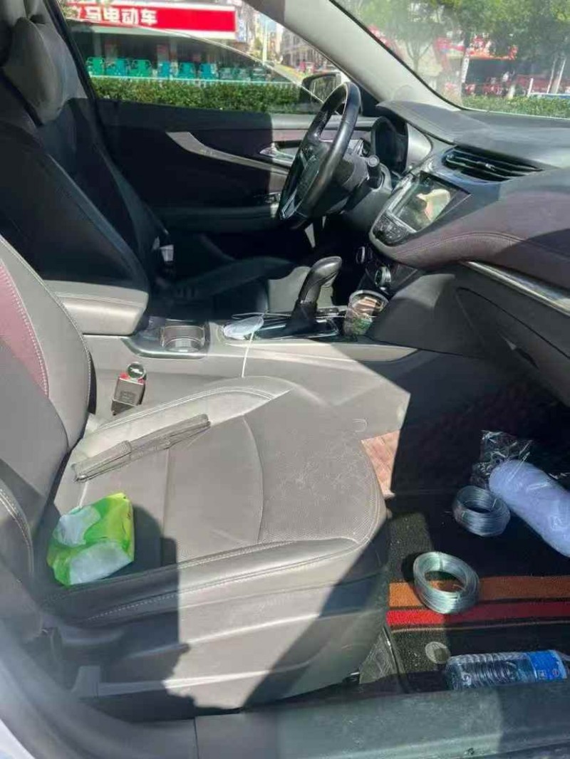 新余18年雪佛兰迈锐宝6