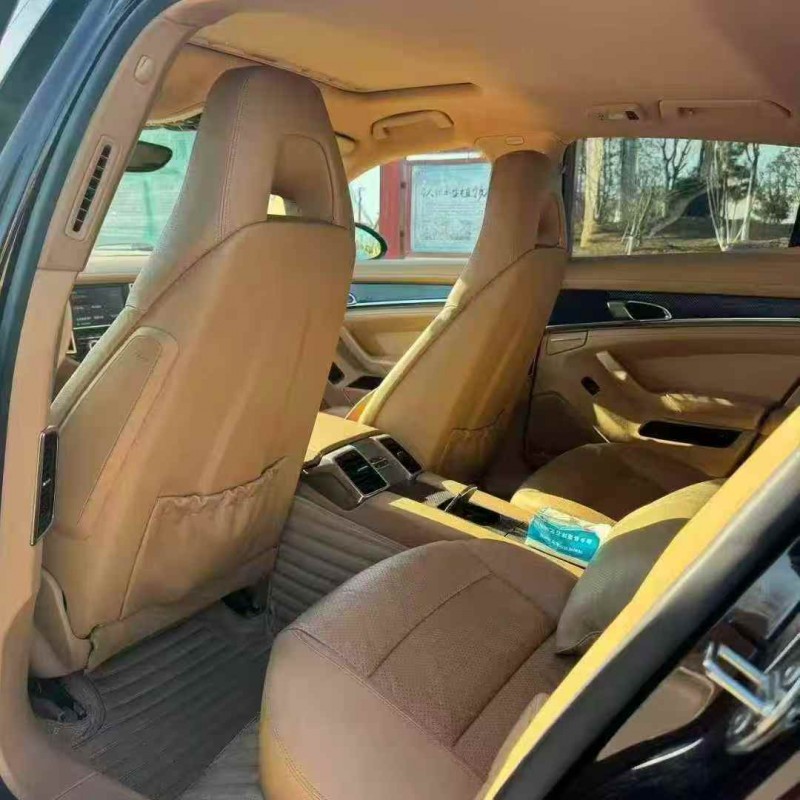 青岛12年保时捷帕拉梅拉6