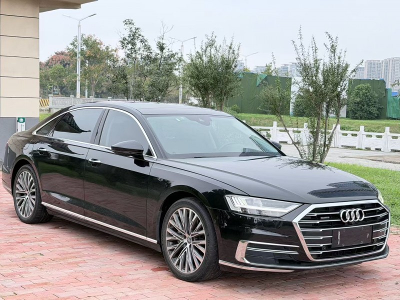 商丘21年奥迪A8L2