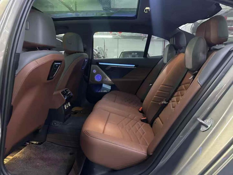 深圳25年宝马5系5