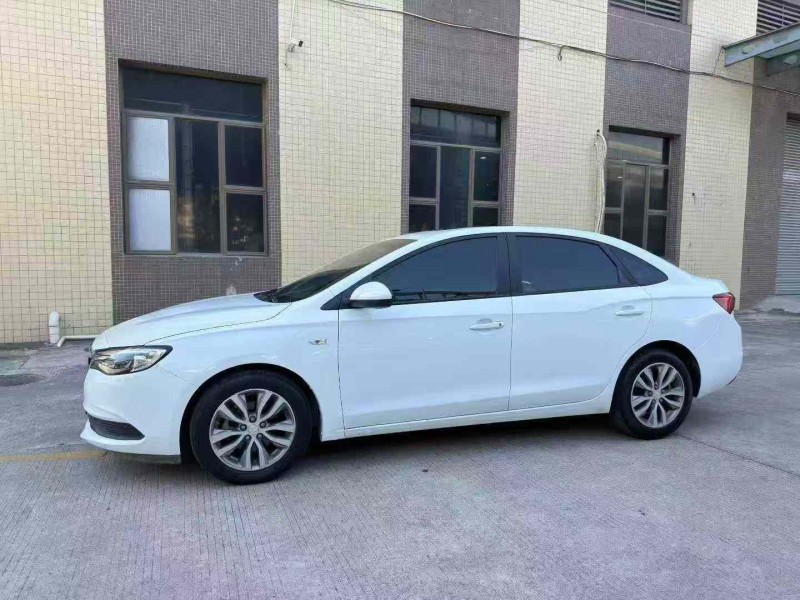 东莞21年别克英朗2