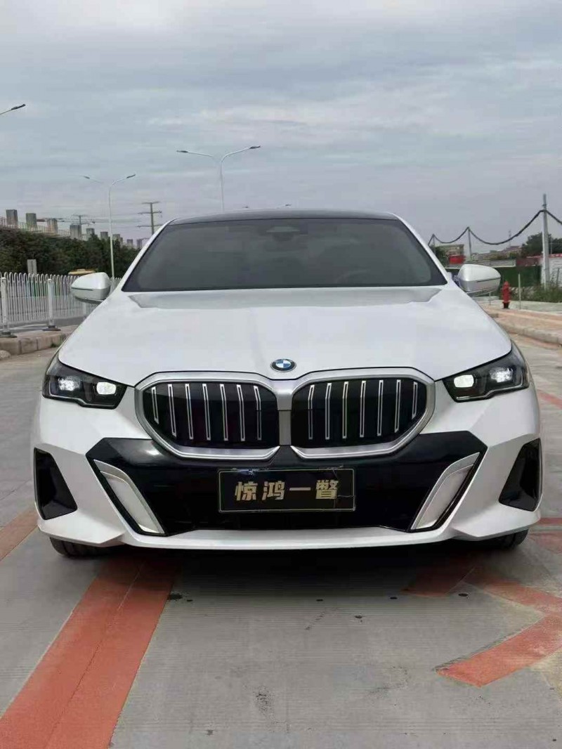 广州25年宝马5系1