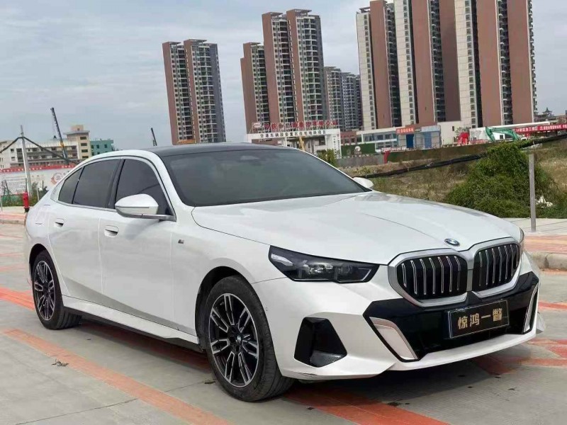 广州25年宝马5系2