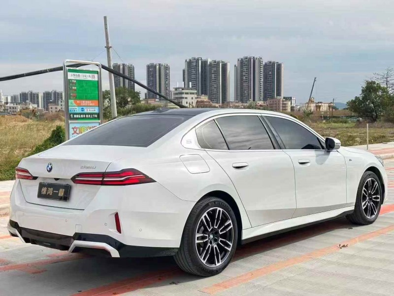 广州25年宝马5系5
