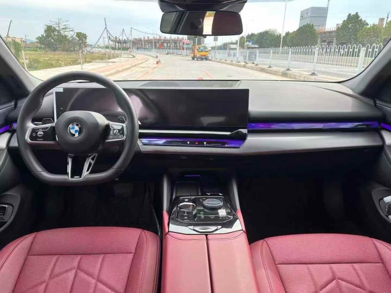 广州25年宝马5系7